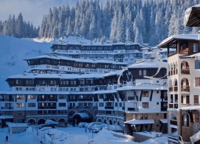 гранд манастира частен *